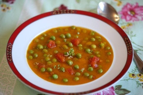 Sopa de Cenoura com Ervilhas e Tomate
